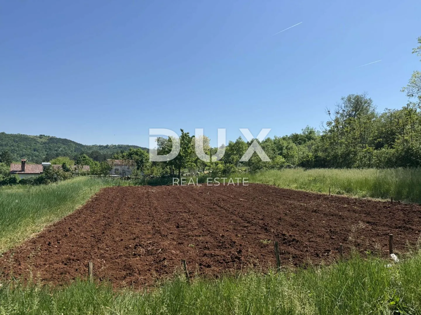 istra,grožnjan - autentična istarska kuća s dodatnim građevinskim zemljištem - slika 12