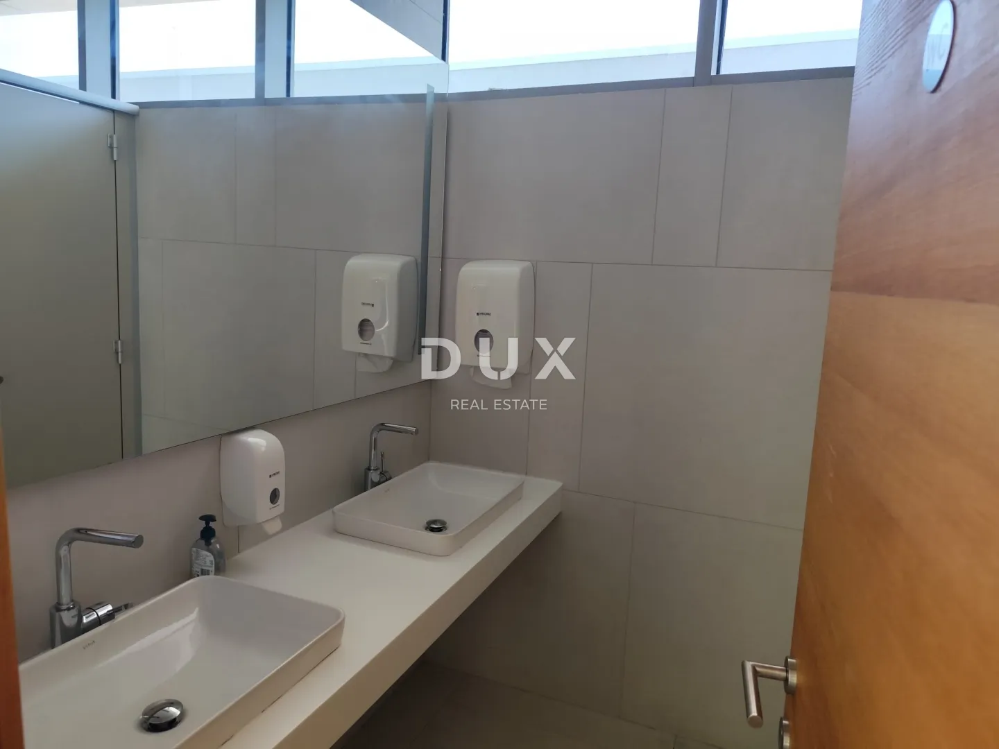 šibenik, mandalina, poslovni prostor za zakup, 104 m² - slika 8