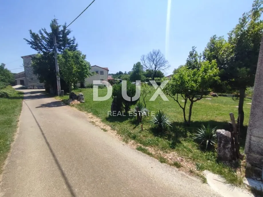 ISTRA, SVETVINČENT Zemljište s mogućnošću gradnje dvojnog objekta! - Pajkovići, Svetvinčenat