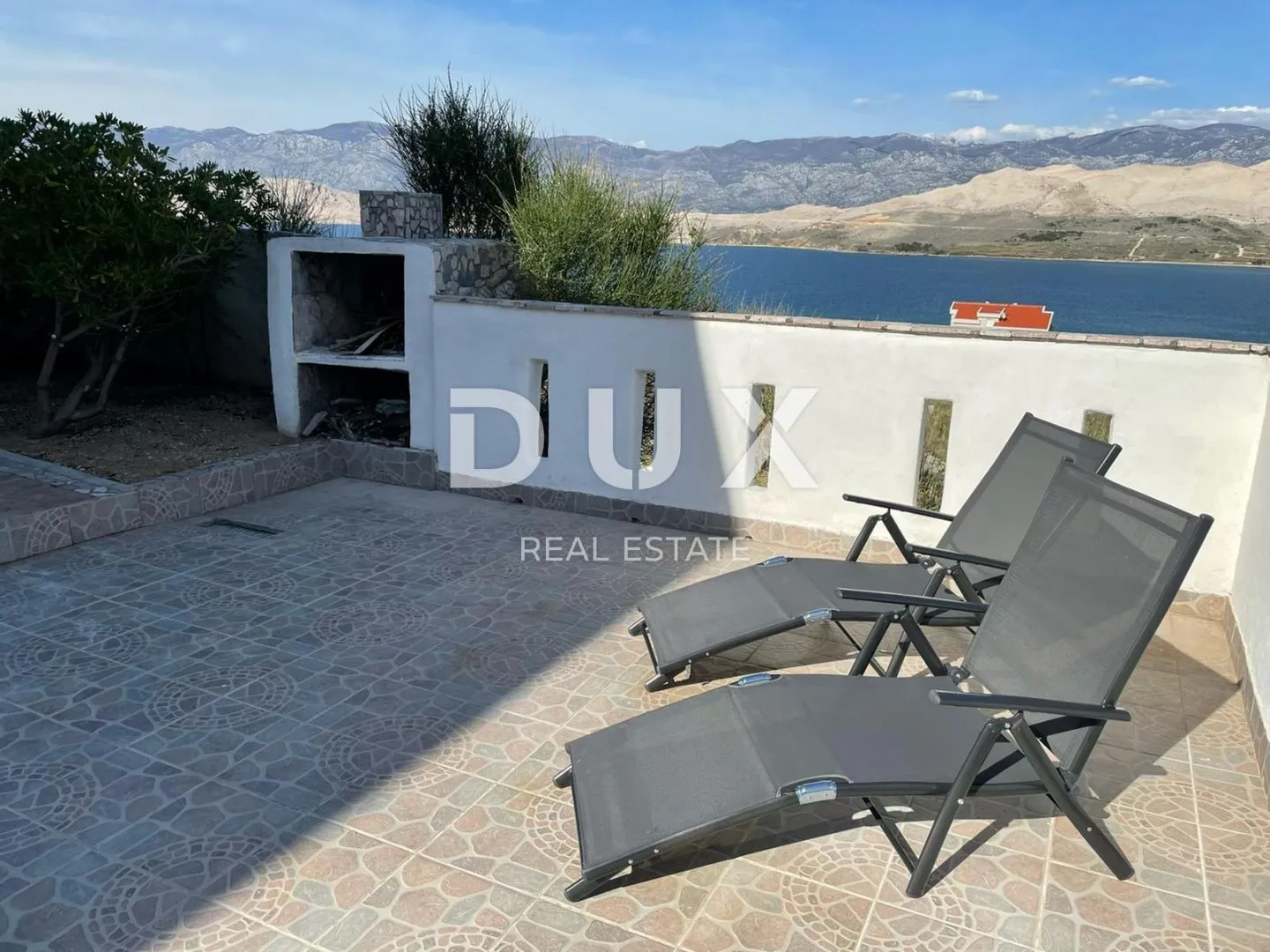 otok pag - dvojna kuća - slika 4