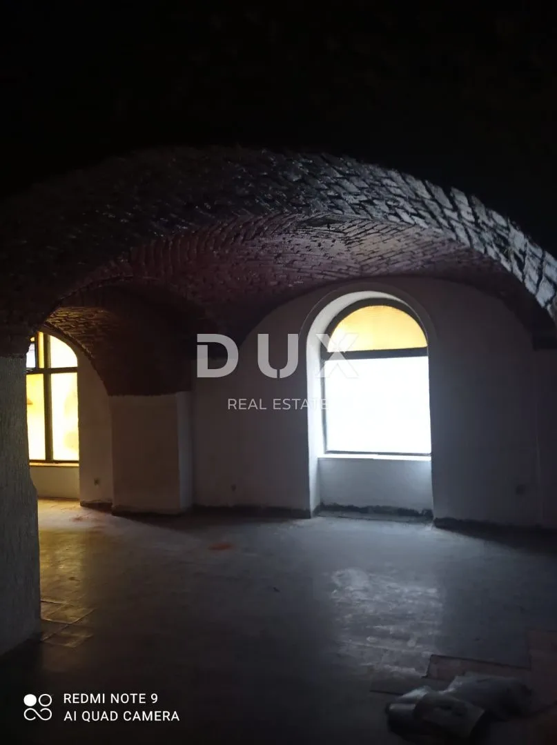 zagreb, poslovni prostor - 333 m2 u strogom centru - slika 16
