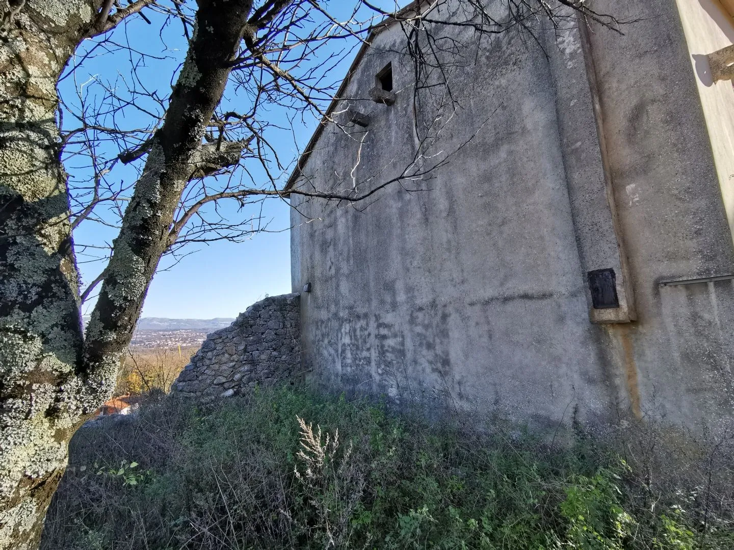 kastav, centar - kuća 246 m2 u starom gradu + okućnica 400m2 - slika 20