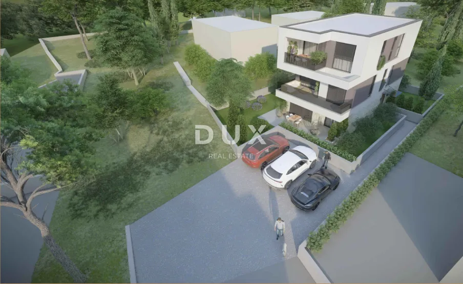ISTRA, PREMANTURA - Građevinsko zemljište s idejnim projektom - Premantura, Medulin