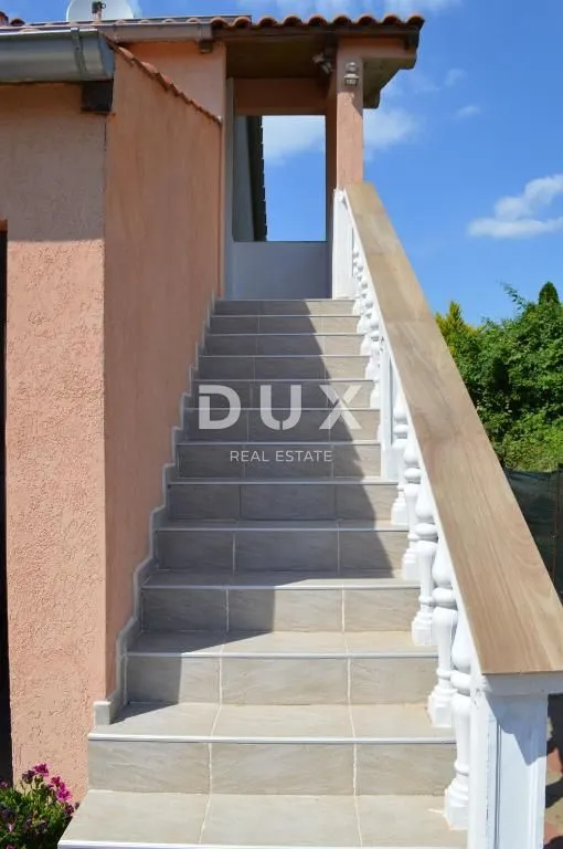 istra, pula - dvije obiteljske kuće - slika 32