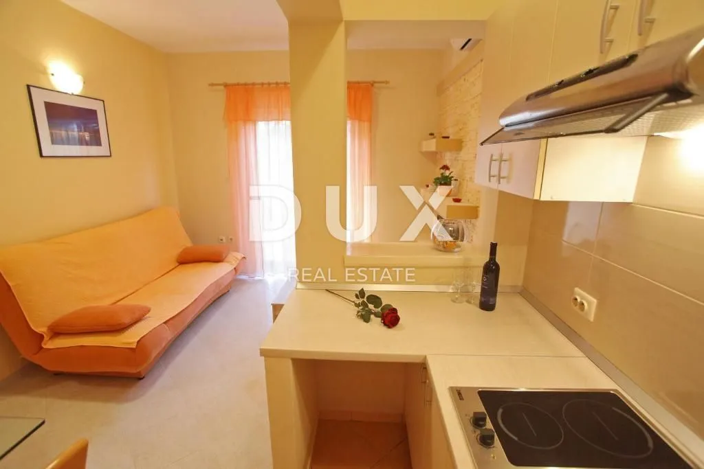 zadar, sukošan - apartmanska kuća 150m od mora - slika 10