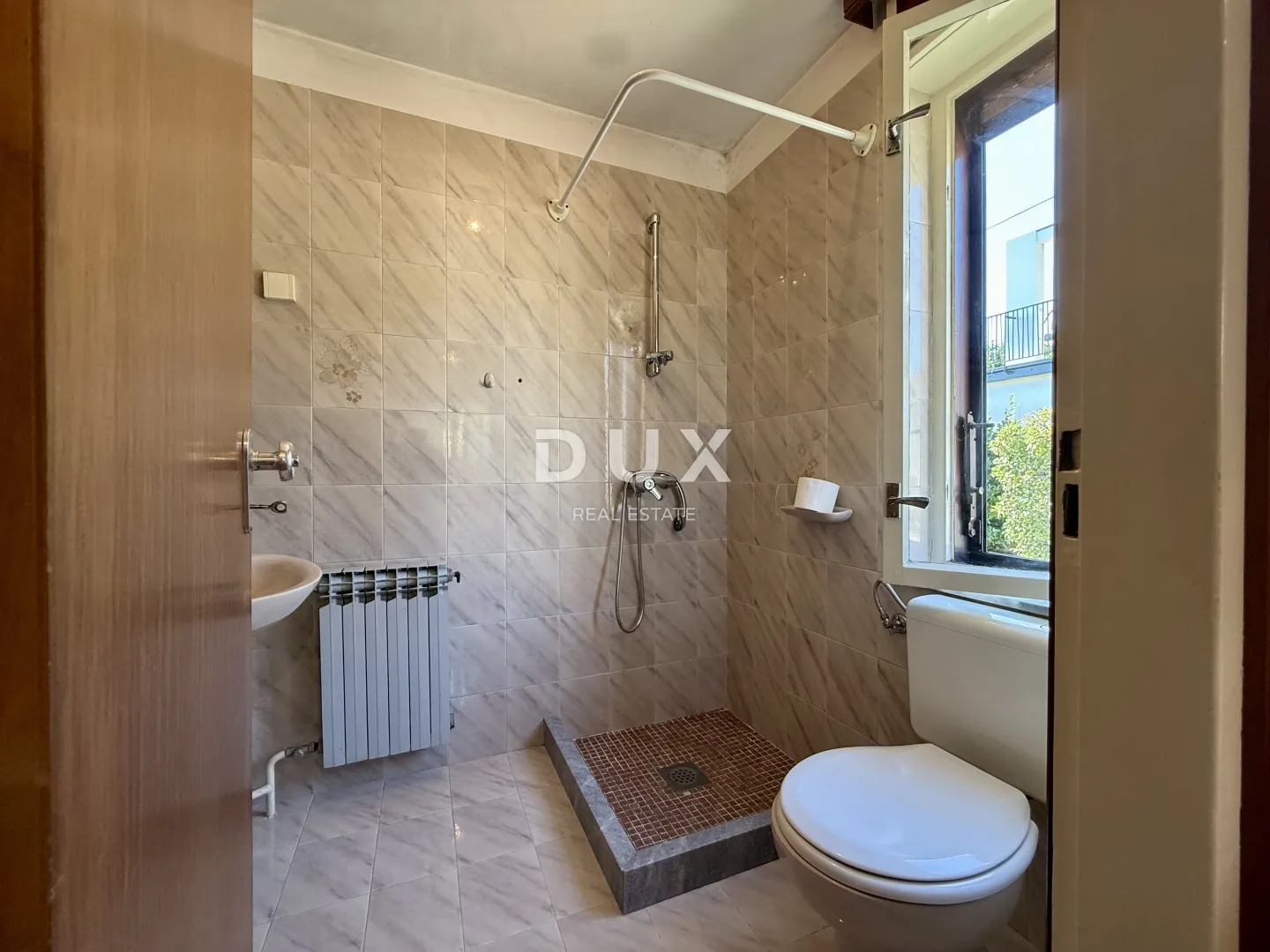 matulji, centar, samostojeća kuća, 250 m2, pogled, garaža - slika 17