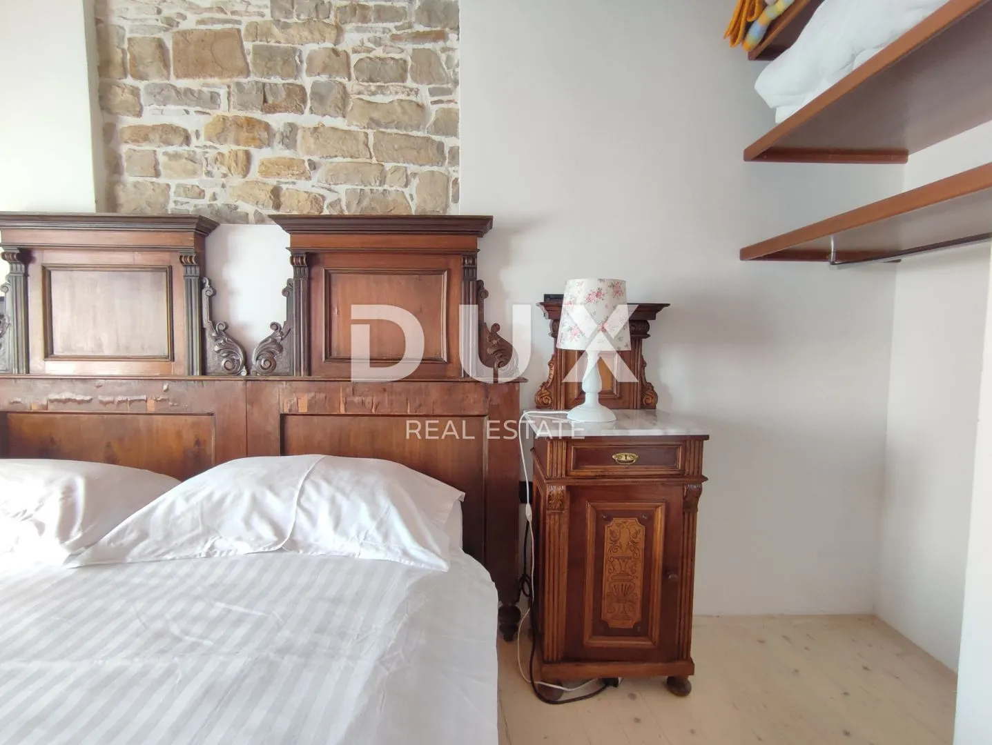 istra, oprtalj - autohtona kamena ljepotica s 3 apartmana - slika 30