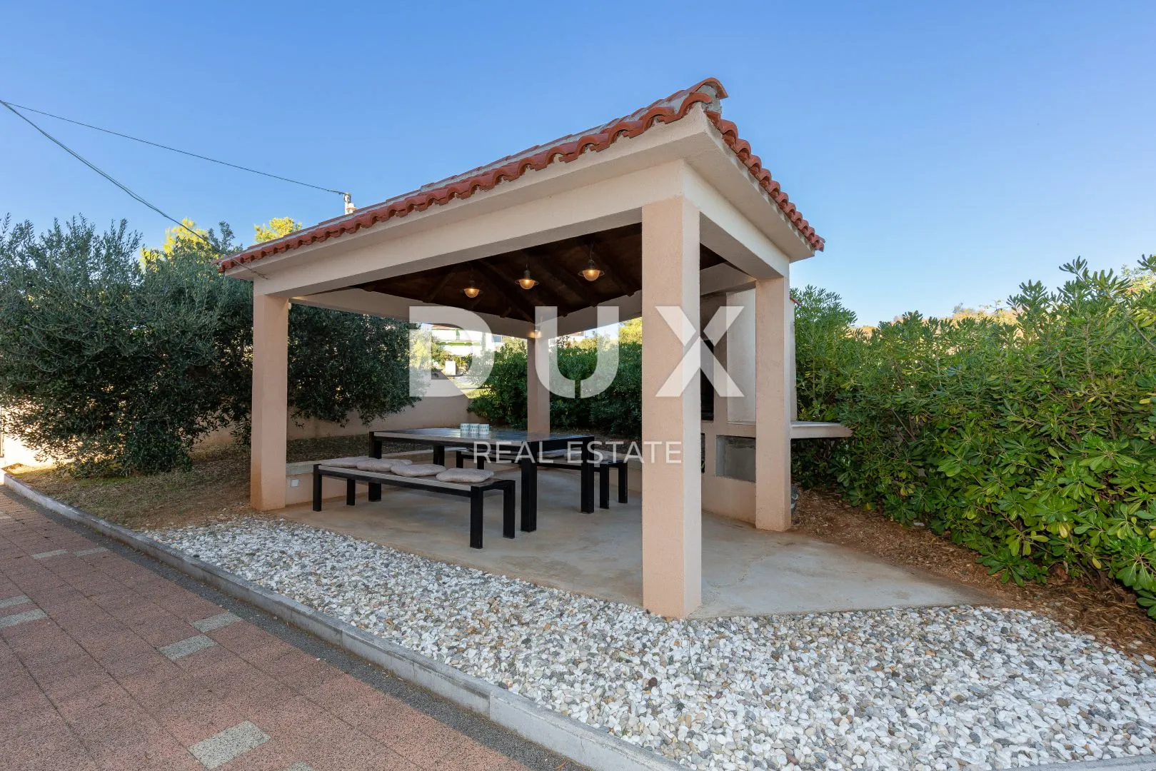 biograd, sveti filip i jakov - sniženo! apartmanska kuća s bazenom i pogledom na more - slika 5
