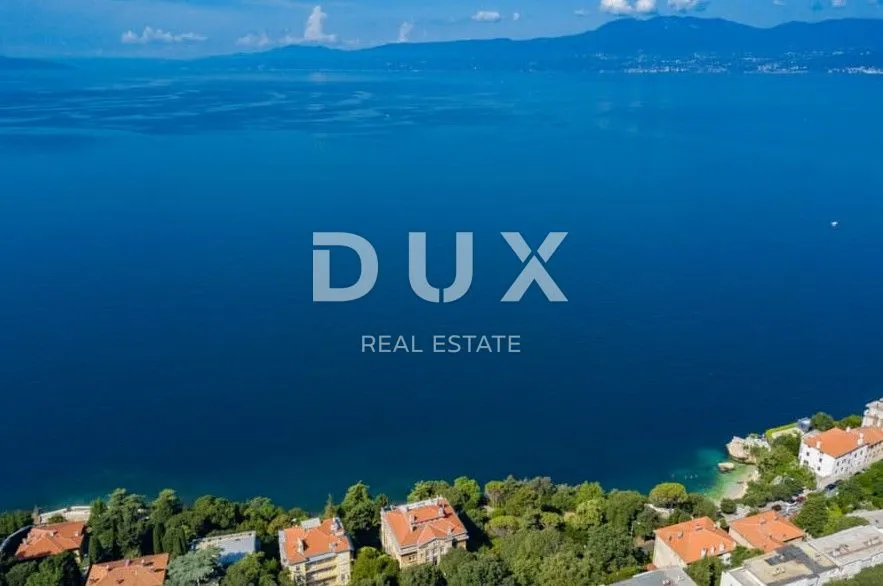 pećine - komforan stan u prekrasnoj staroj vili, prvi red do mora - slika 18