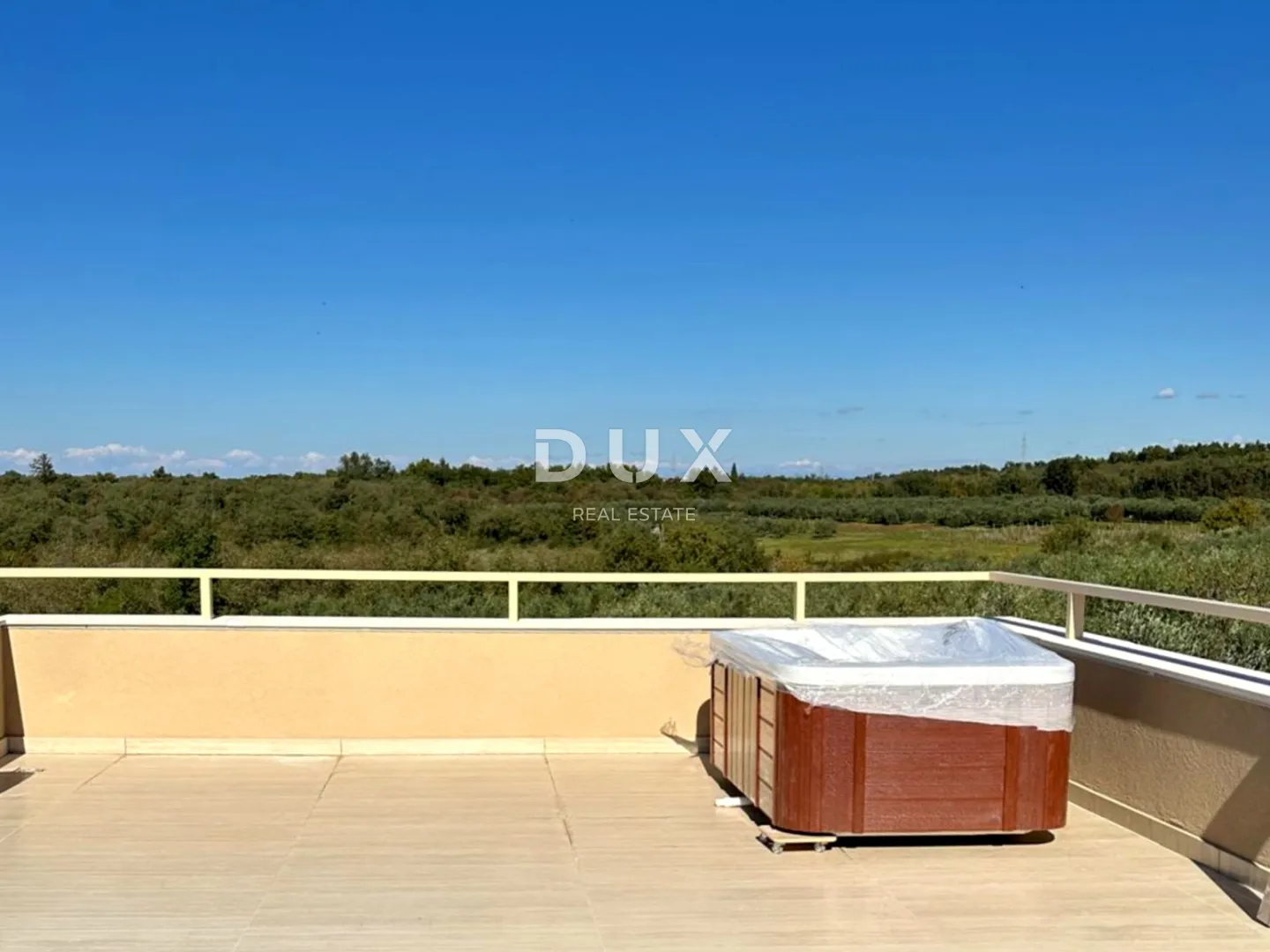 istra, buje - luksuzna vila s panoramskim pogledom - slika 5