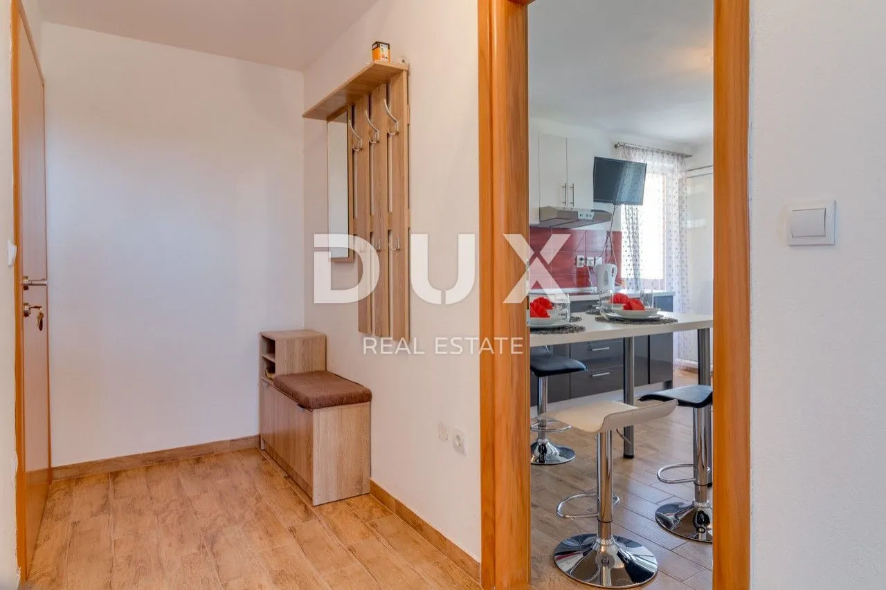 istra, pula - apartmanska kuća s bazenom i uređenom okućnicom - slika 27