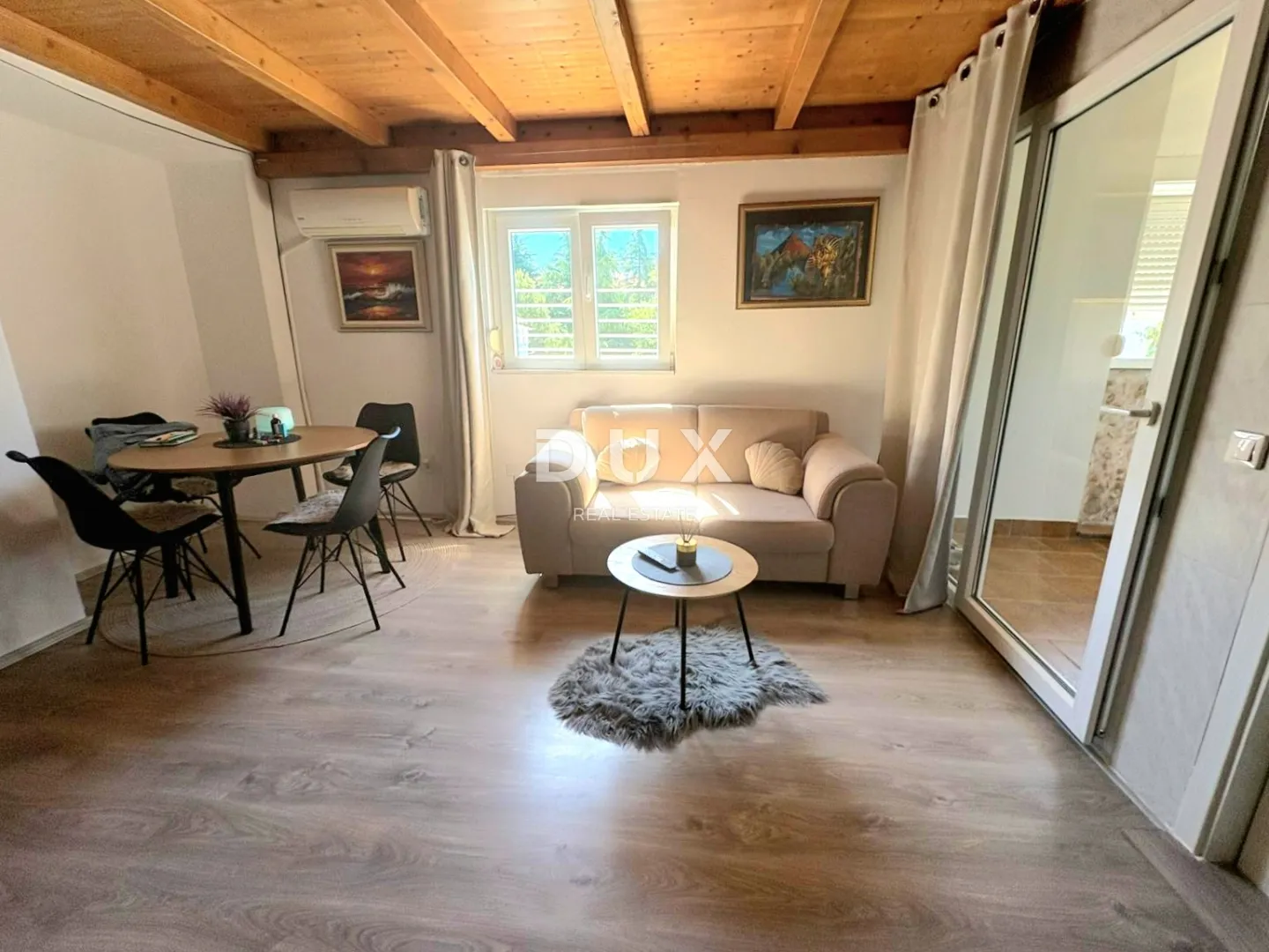 Istra, Červar Porat, 4SS+DB renoviran dvoetažni privatan stan, 250m od plaža - Červar-Porat, Poreč