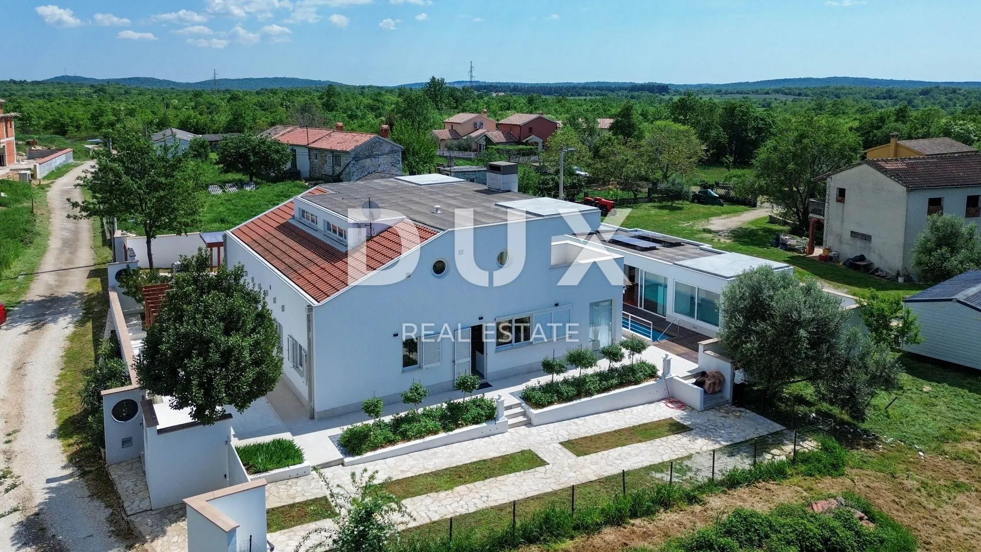 istra, poreč - ekskluzivna dizajnerska obiteljska vila s wellness oazom i grijanim bazenom - slika 5
