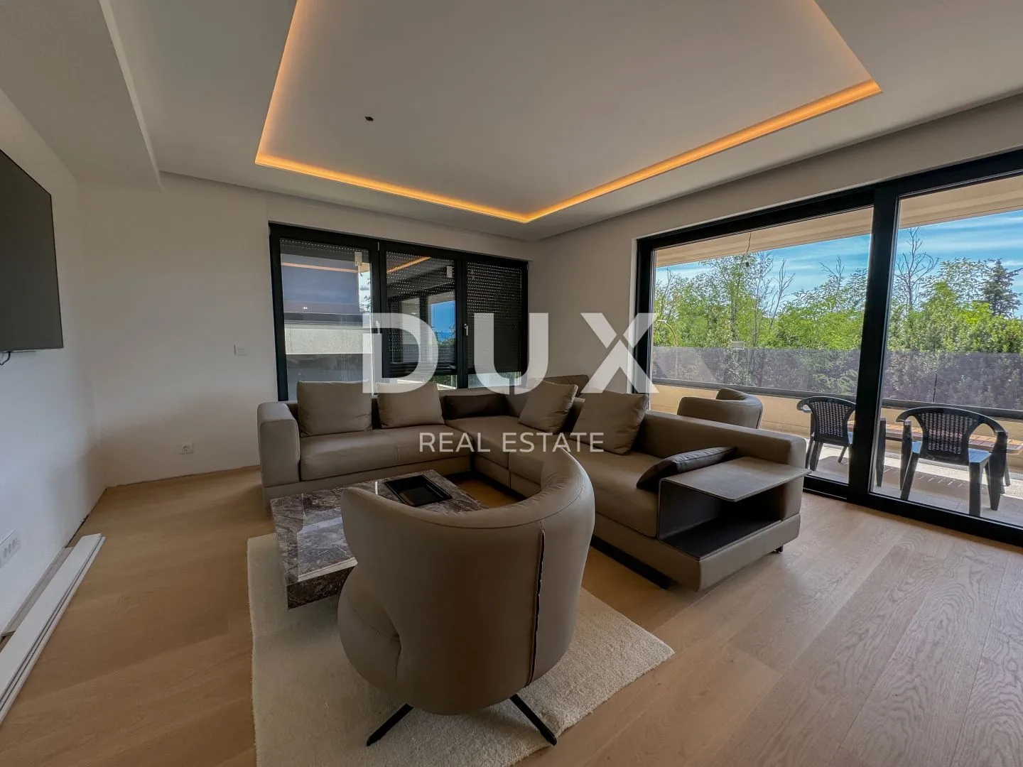 OPATIJA, IKA – luksuzno namješten stan 105m2 u novogradnji za dugoročni najam - Oprić, Opatija
