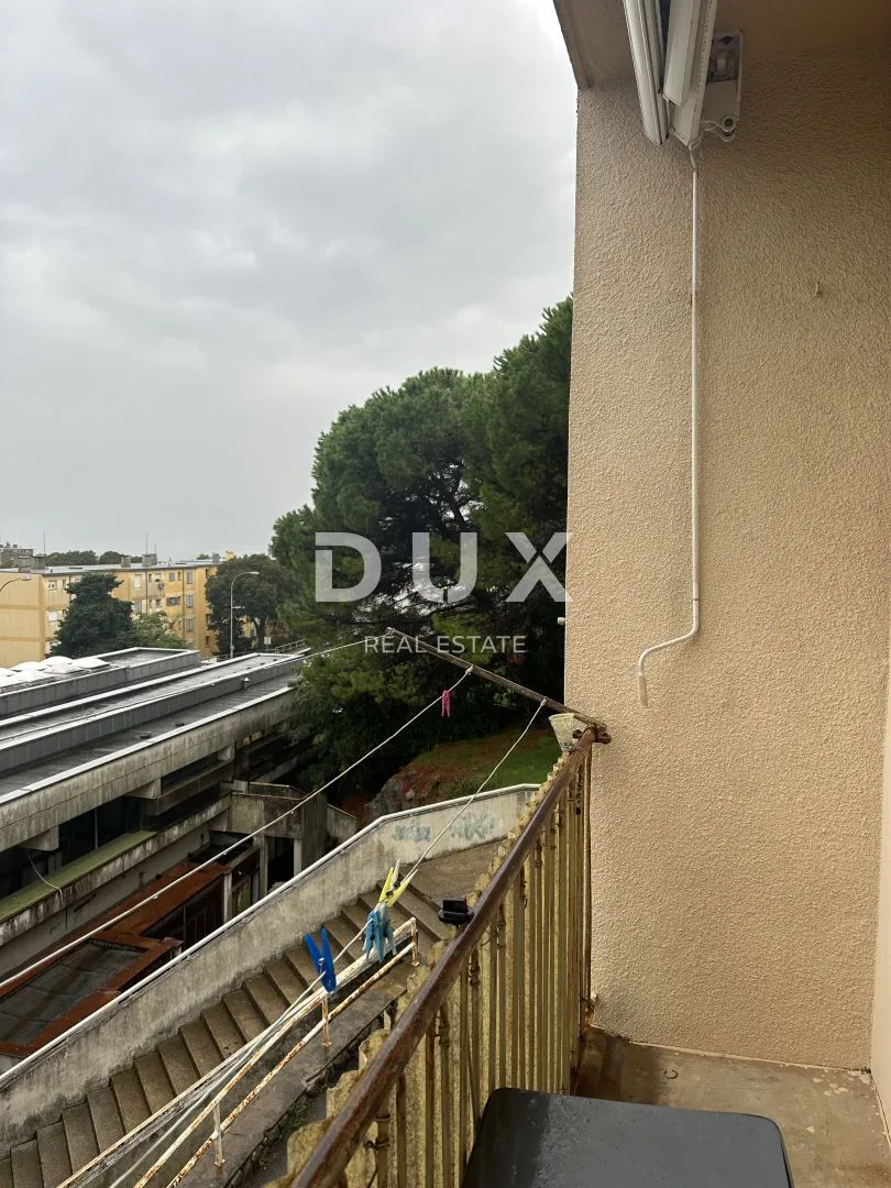 rijeka, turnić - mali stan sa pogledom na more - slika 13