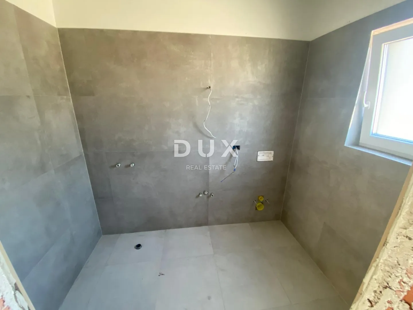 viškovo, strogi centar - poslovni prostor 100 m2 u novogradnji + 6 parkirnih mjesta! prilika! - slika 6