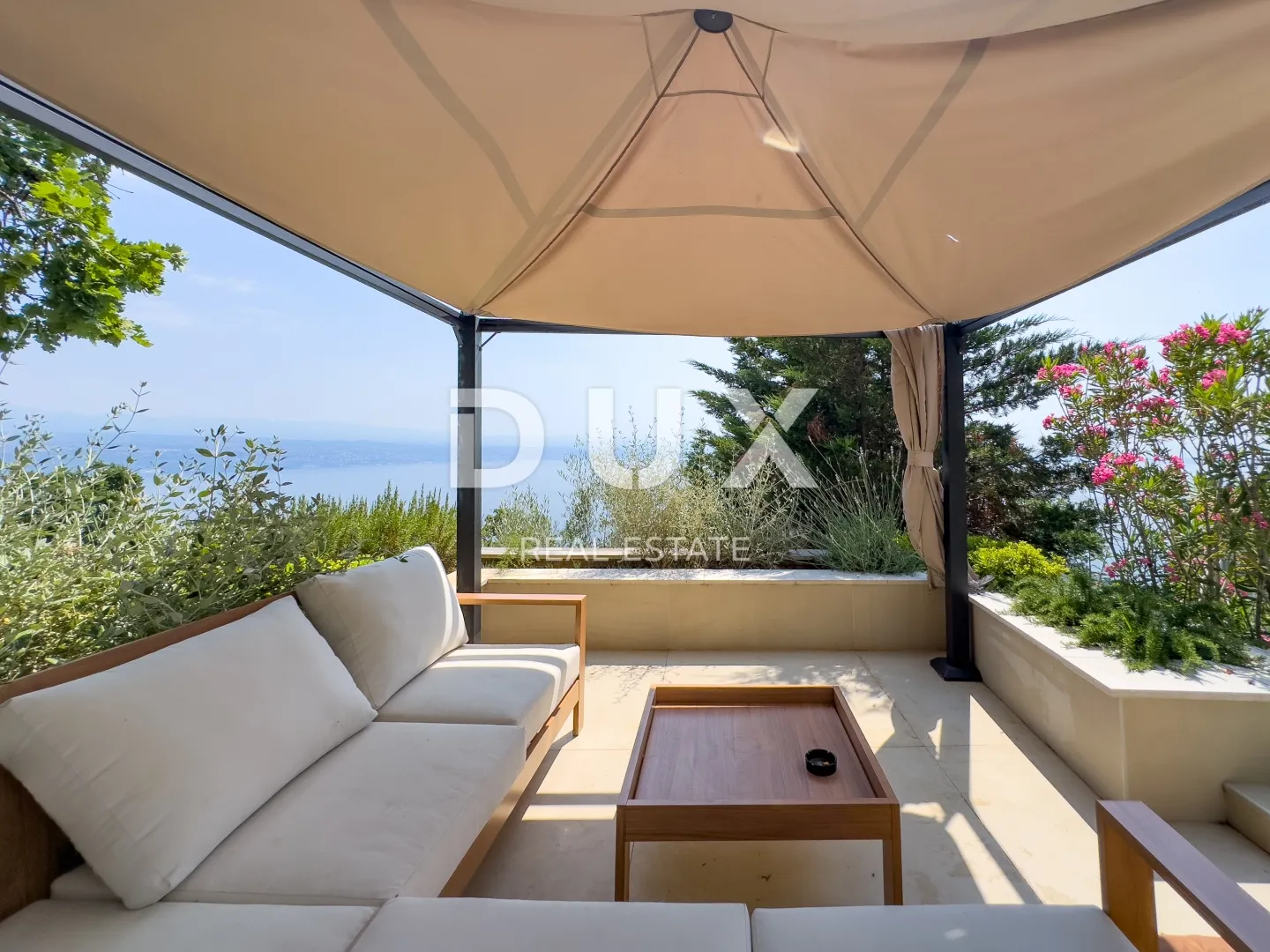 opatija, lovran - ekskluzivan stan s panoramskim pogledom i bazenom - slika 25