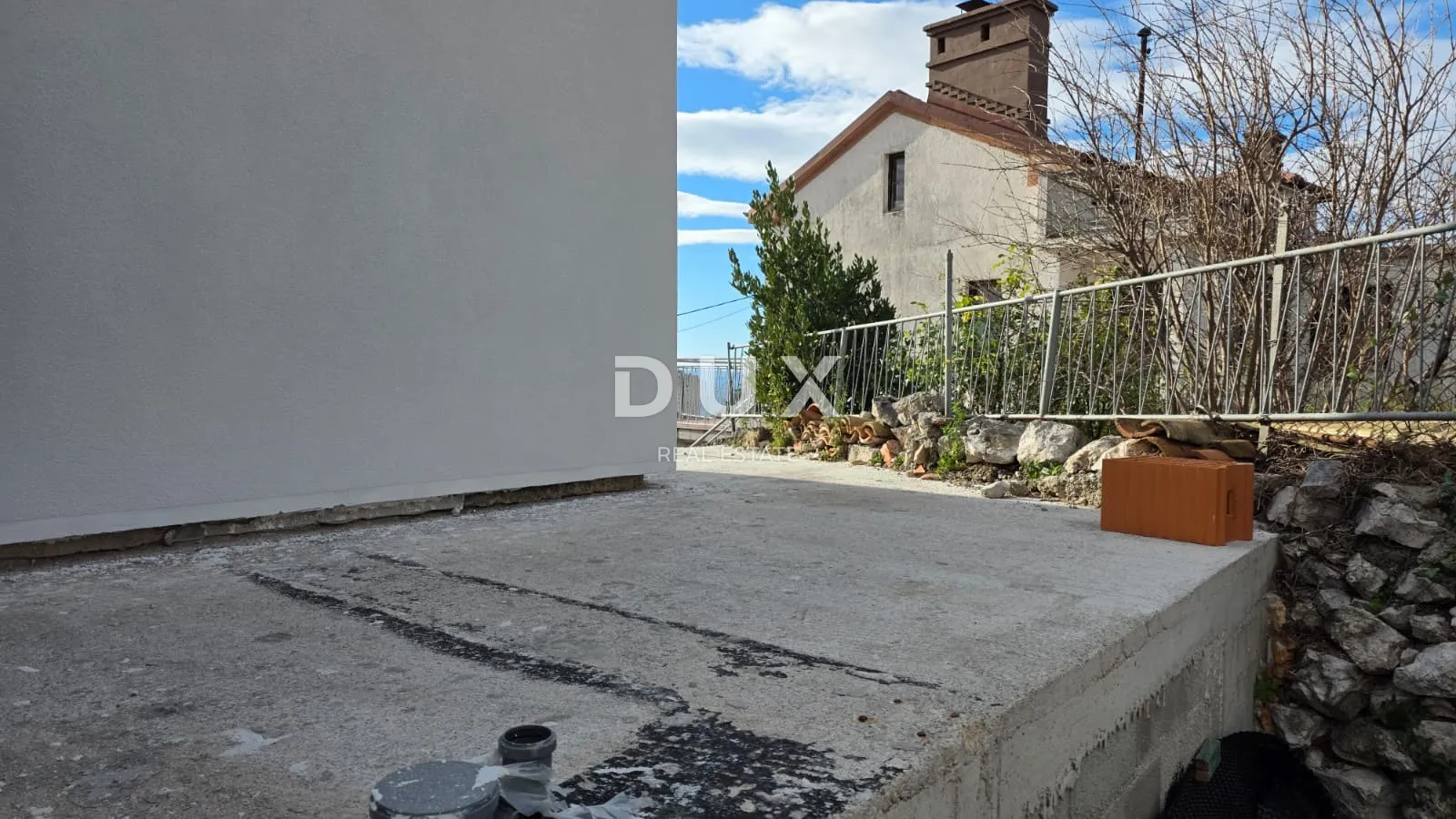 rijeka, sušak - kuća s pogledom na more u fazi adaptacije, 160m2 - slika 24