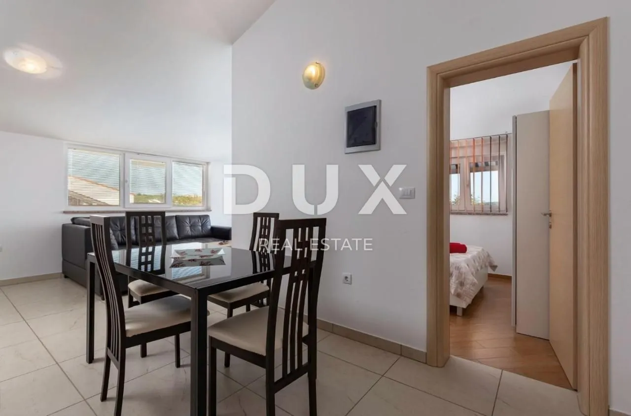 istra, medulin velika apartmanska kuća! - slika 21