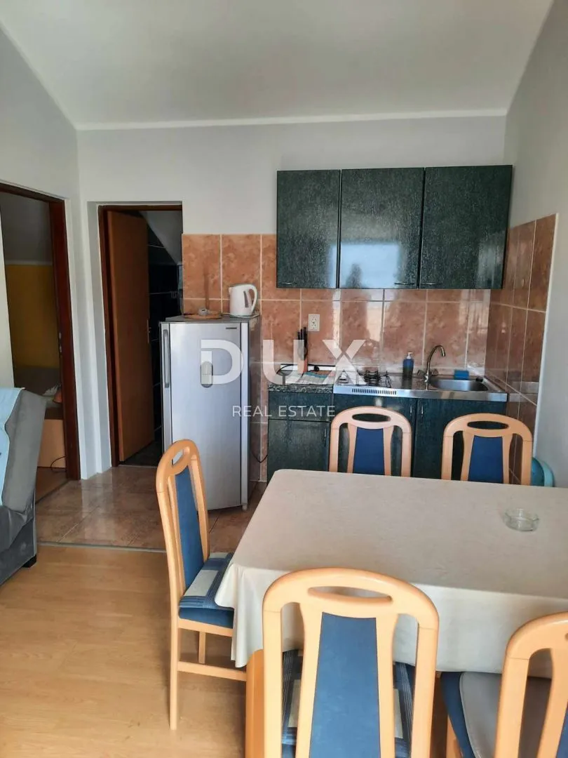 zadar, gornji karin - katnica s tri apartmana u blizini mora - slika 15