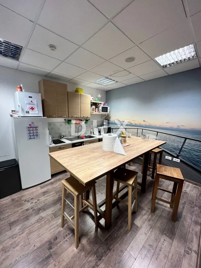 rijeka, kastav - poslovni prostor / uredski prostor 368 m2, modernije uređen!!! - slika 14