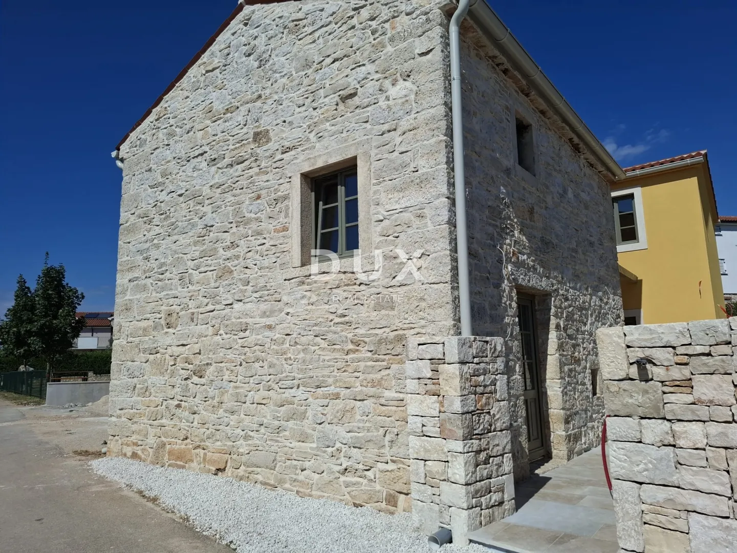 istra, bale – moderna kamena kuća s daškom tradicije, vrhunska novogradnja s mogućnošću personalizacije - slika 9