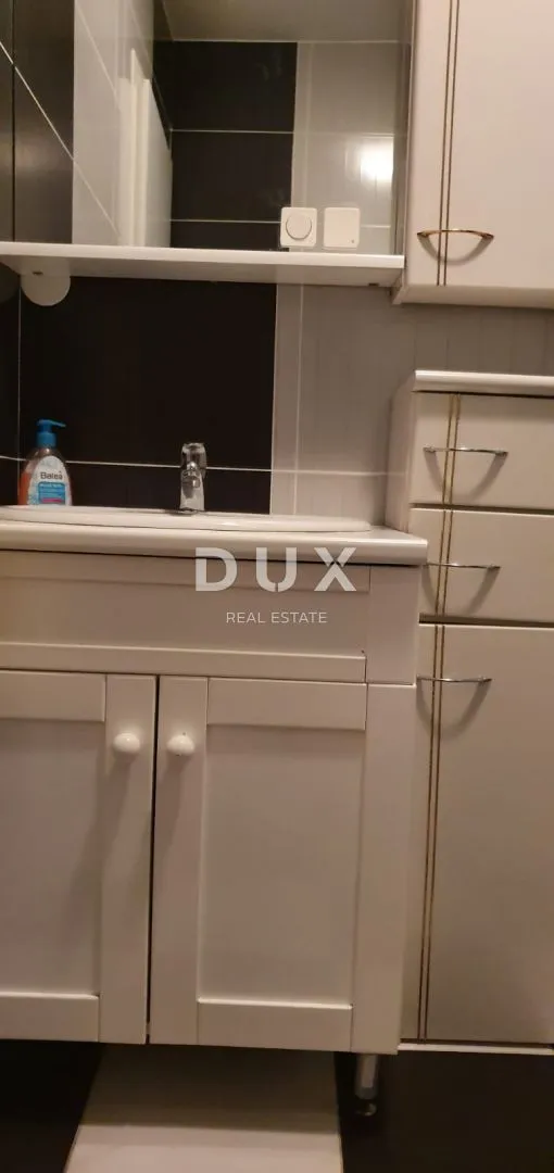 novi vinodolski - kuća u mirnom predjelu s 5 apartmana - slika 17