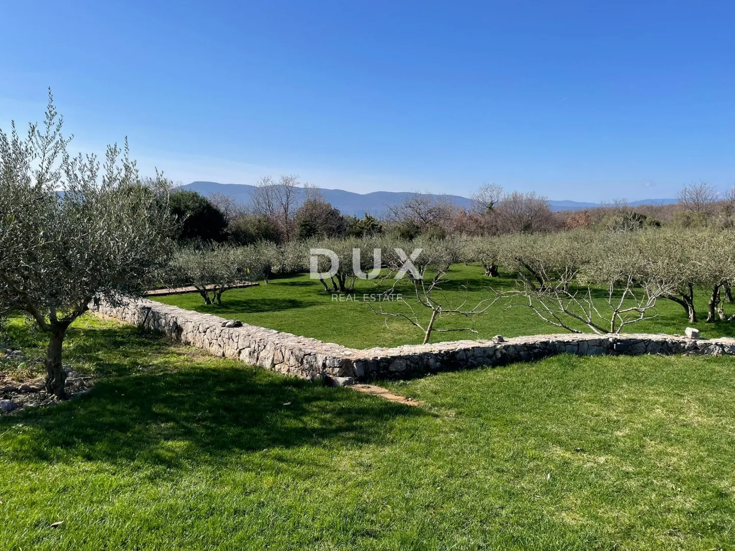 otok krk, linardići - mediteranska villa s pogledom na more - slika 30