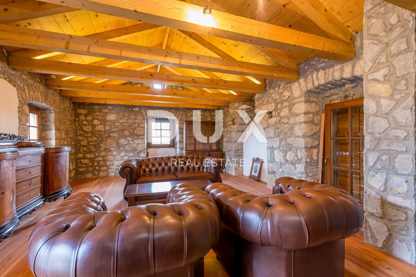 krk, malinska, kamena kuća, 141 m2, konoba - slika 10