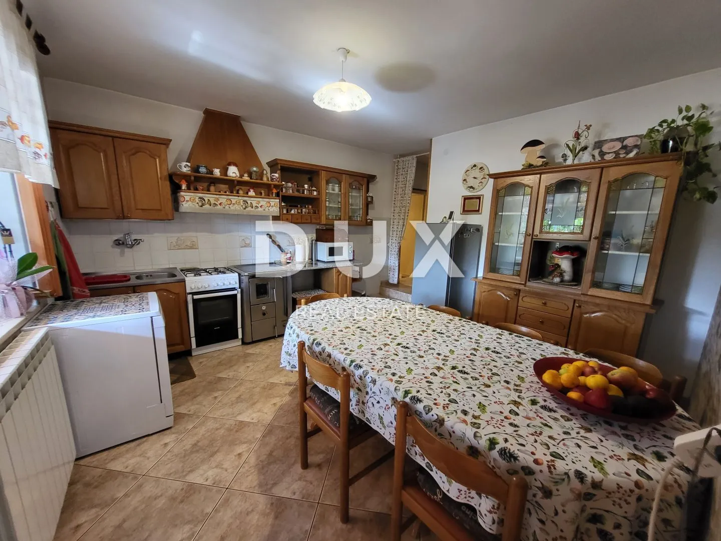 istra, grožnjan - samostojeća kuća na mirnoj lokaciji - slika 7