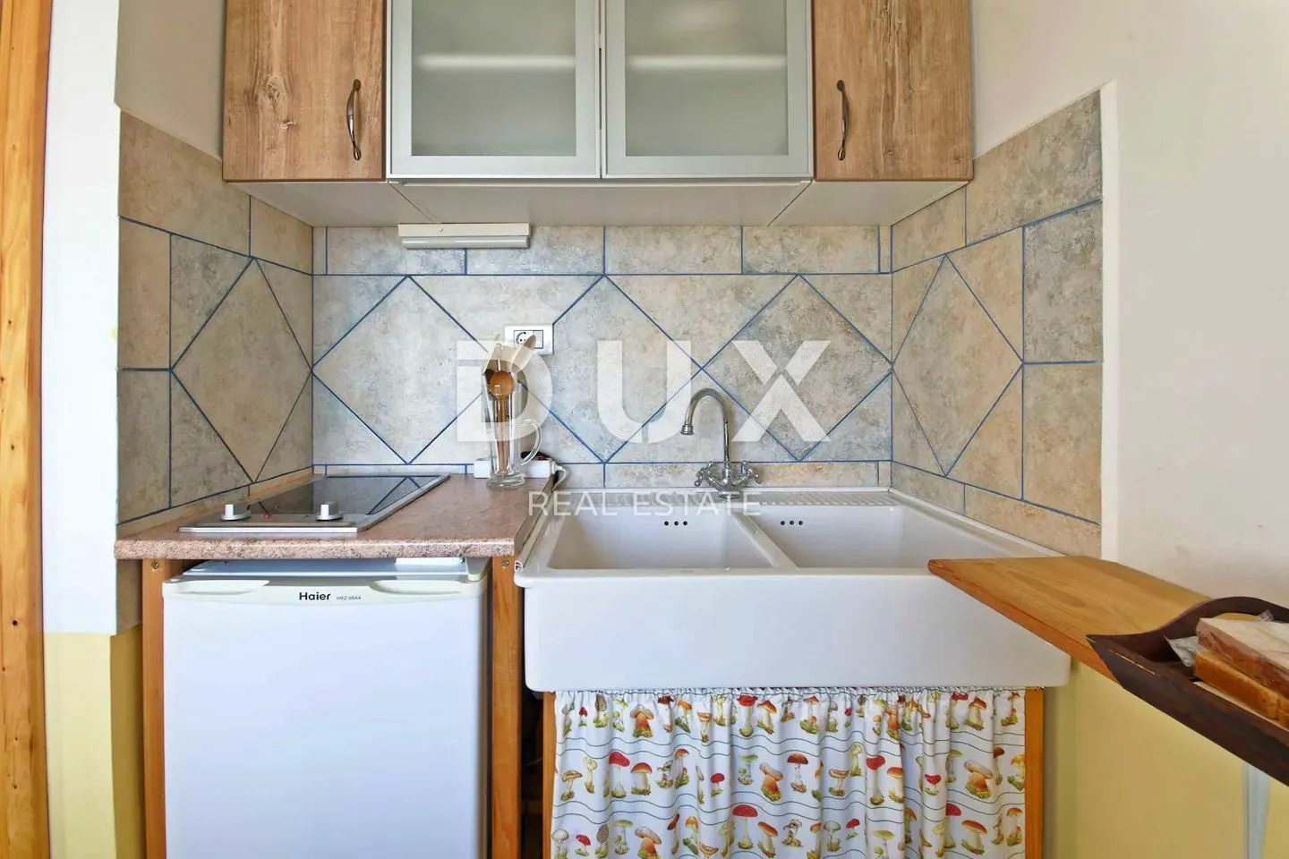 istra, grožnjan - kuća na atraktivnoj lokaciji - slika 11