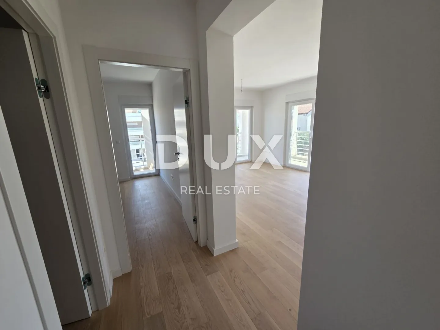 zadar, plovanija - predivan penthouse u novogradnji - slika 7