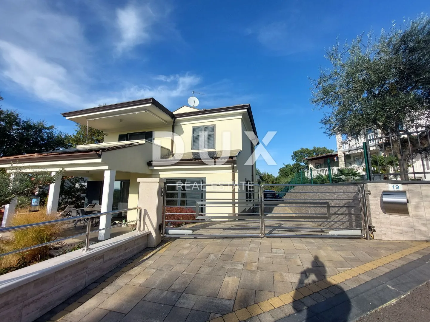 istra, rovinj - prekrasna vila s pogledom na more - slika 7