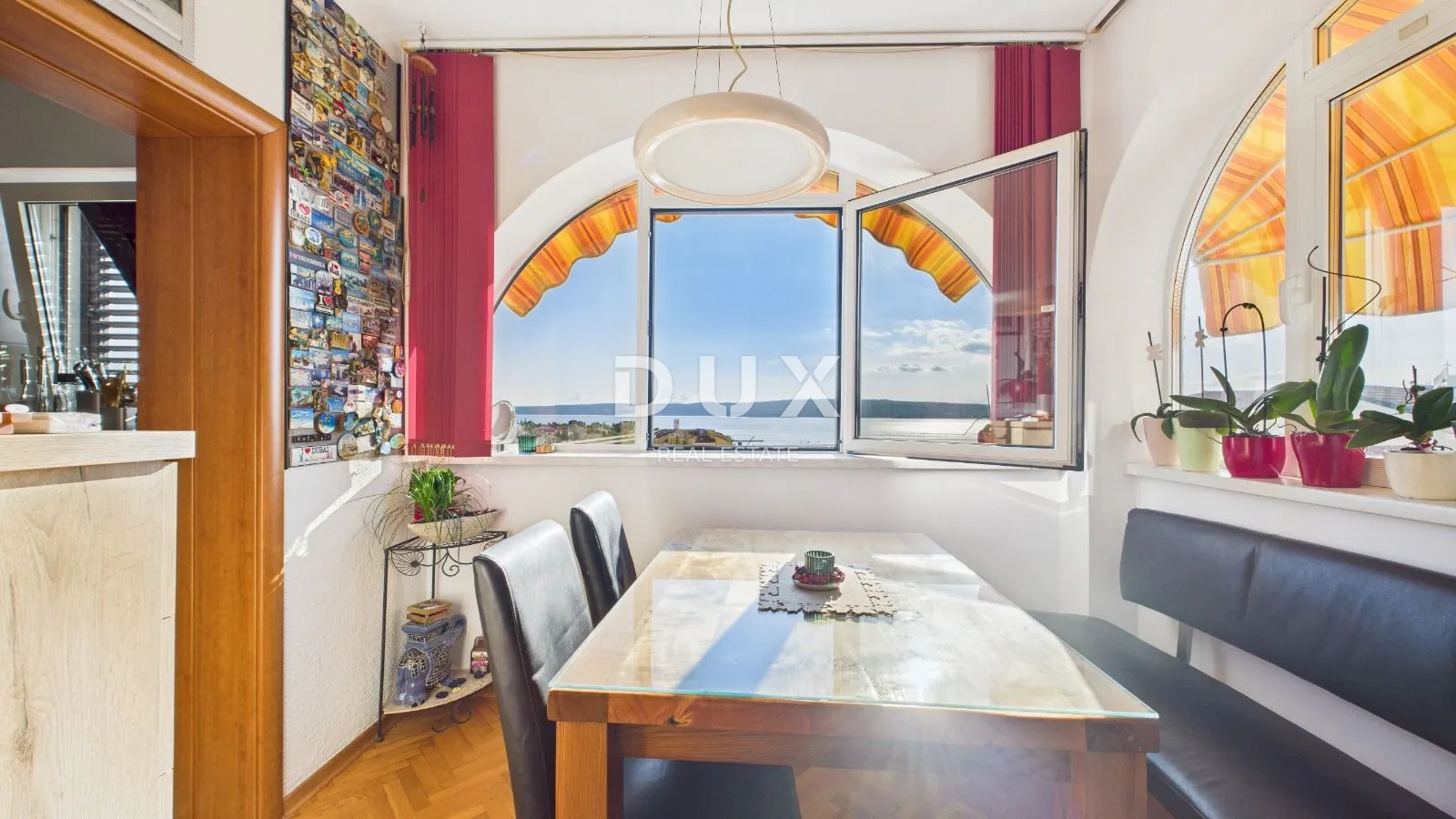 CRIKVENICA, SELCE - Sunčan stan s balkonom i panoramskim pogledom na more - Selce, Crikvenica