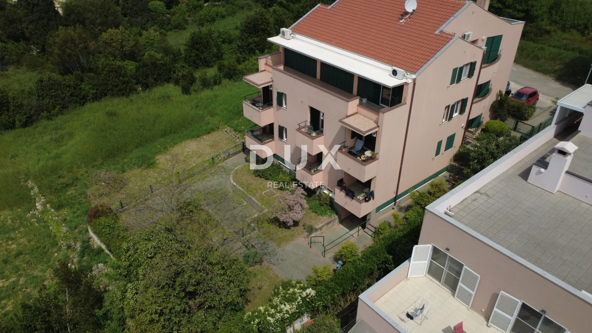 zadar, diklo – apartmanska kuća s 10 jedinica i pogledom na more! - slika 3