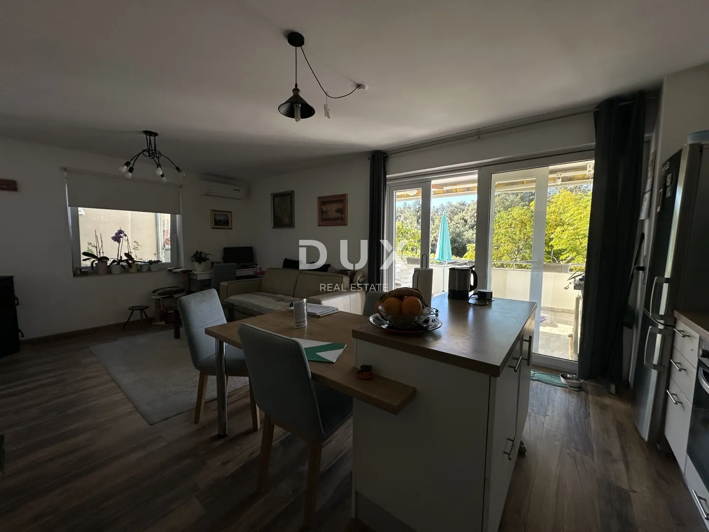 zadar, diklo – atraktivan apartman s vrtom i pogledom na more! - slika 9