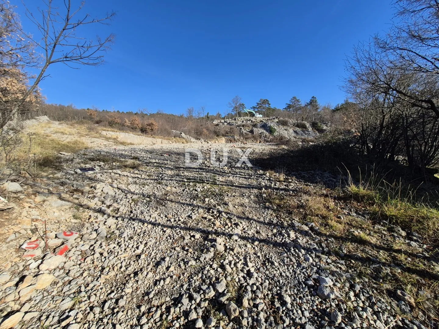 klana – građevinsko zemljište 1361 m2, snižena cijena, prilika! - slika 15