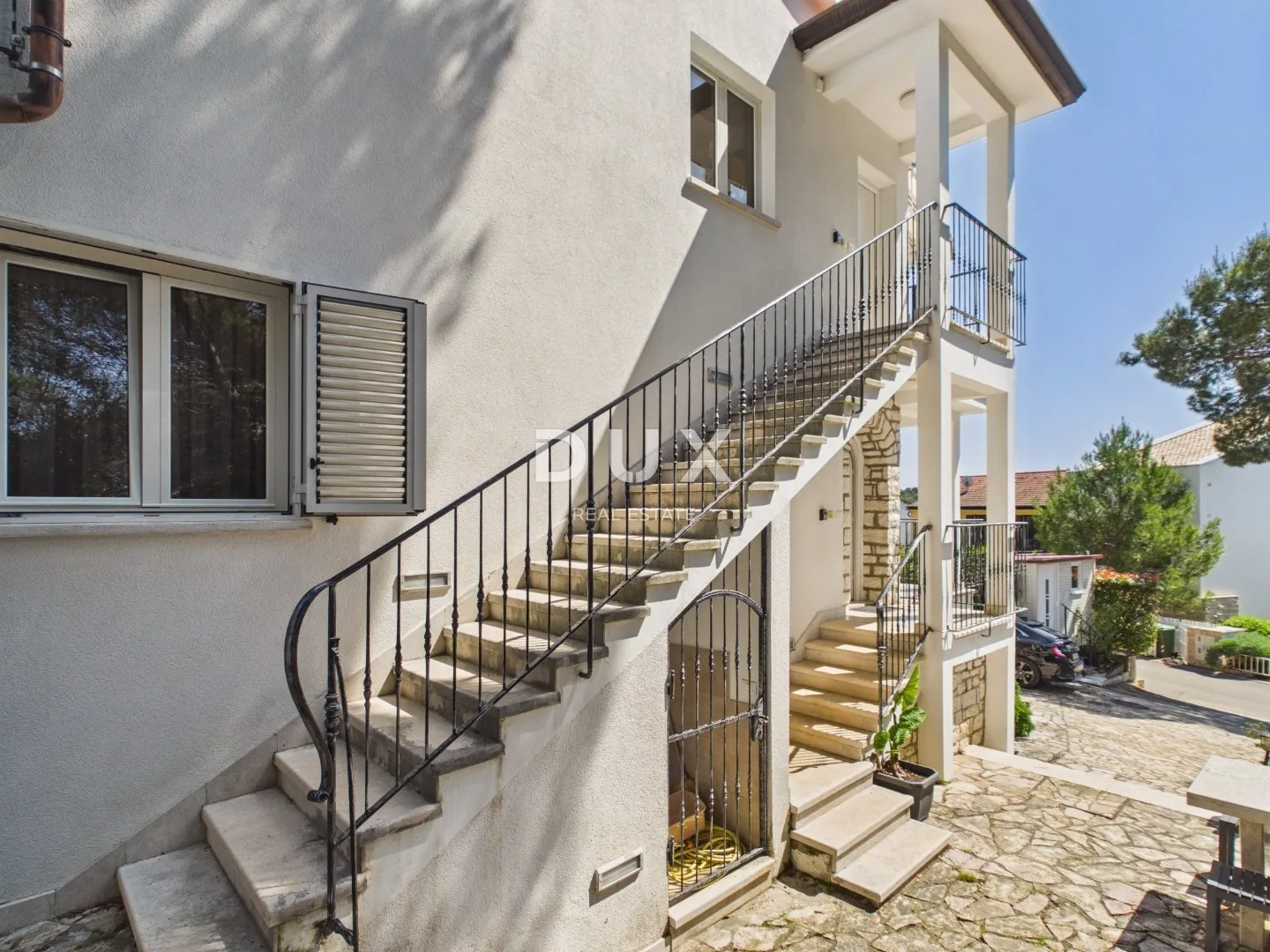 istra, rovinj, apartmanska kuća, 120m2, 50m od mora - slika 3