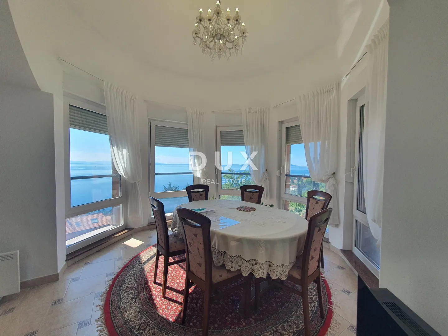 opatija, centar, dvosoban stan, 94m2, pogled, garaža - slika 2