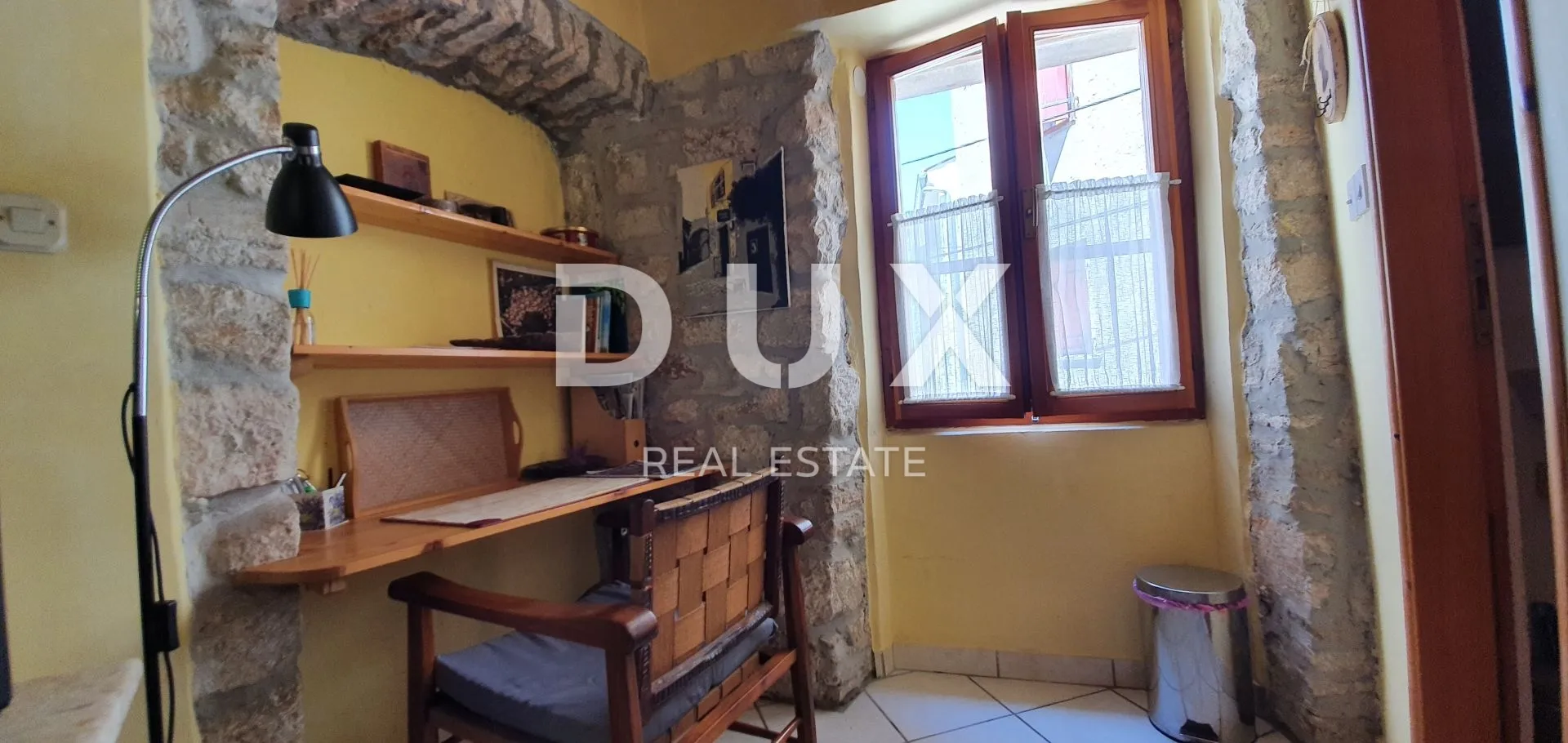 istra, bale - kamena bajka u srcu grada, 5 apartmana i poslovni prostor - slika 64
