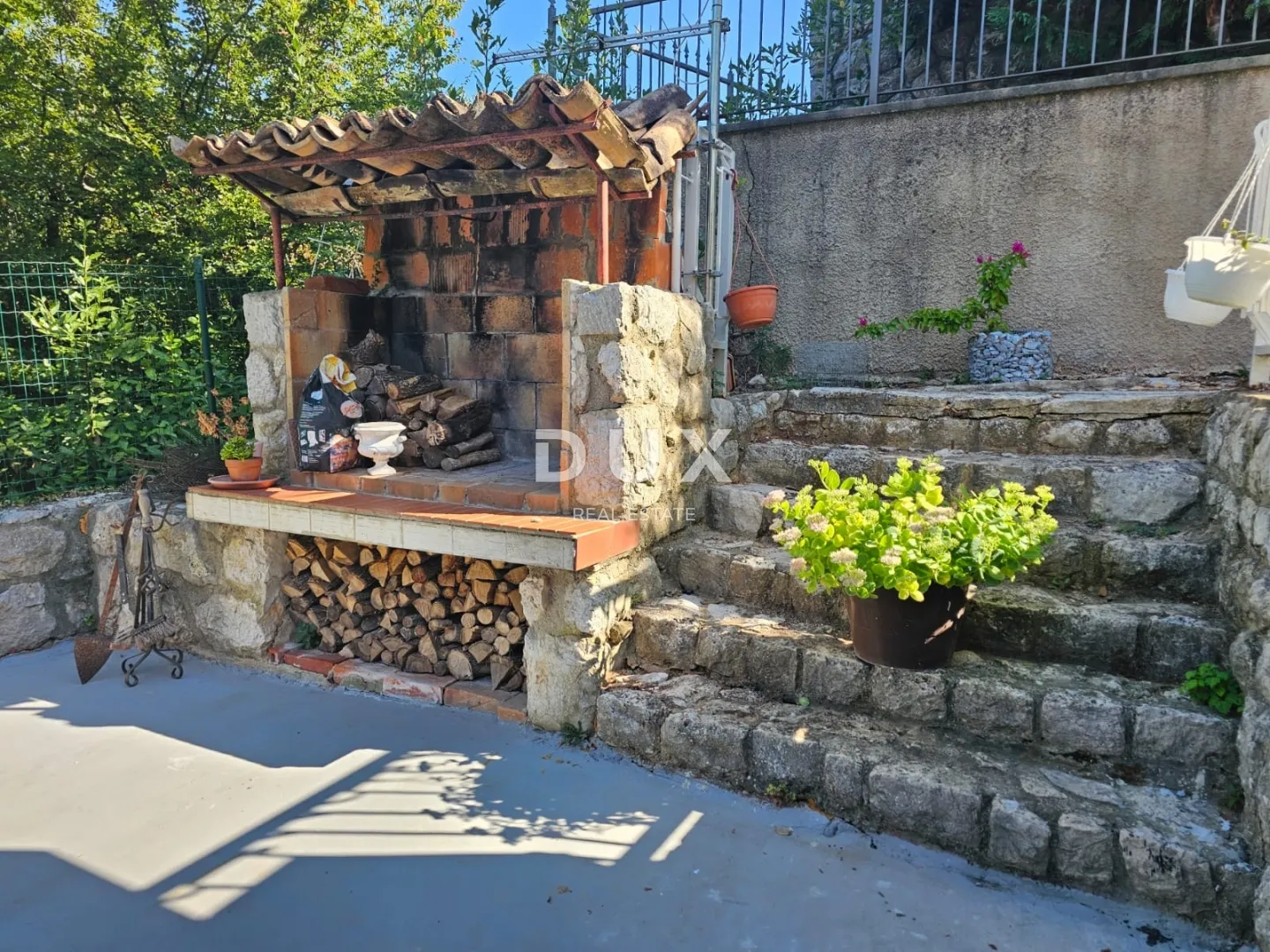 otok krk, njivice - apartman sa velikom terasom u blizini mora - slika 18