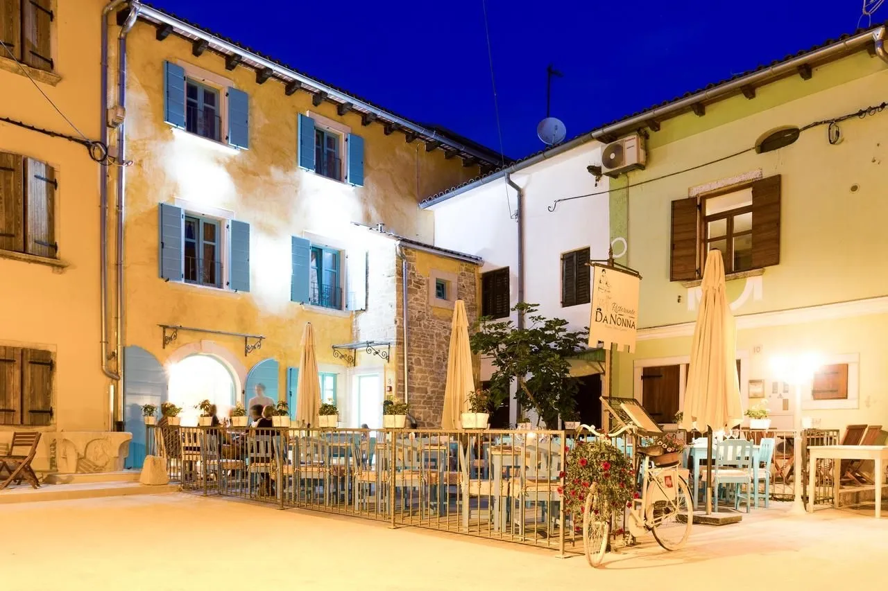 istra, pula, fažana - simpatičan mini hotel 100m od mora! - slika 1