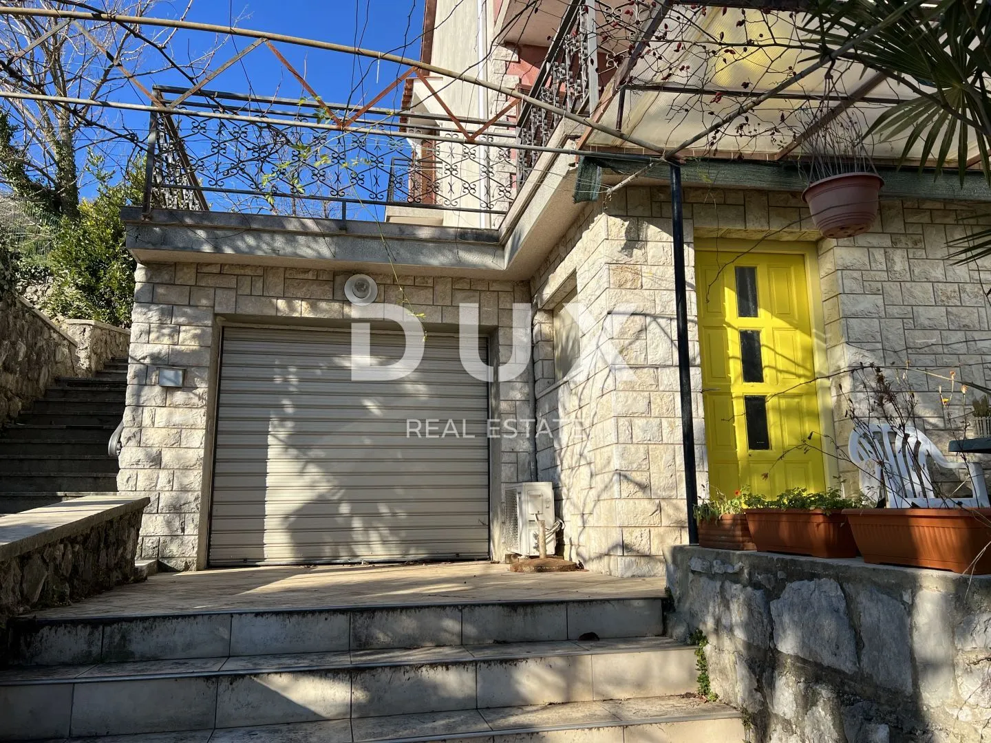 opatija, centar - dvije dvojne kuće s pogledom na more i 1.119 m2 okućnice!!! prilika!!! - slika 11
