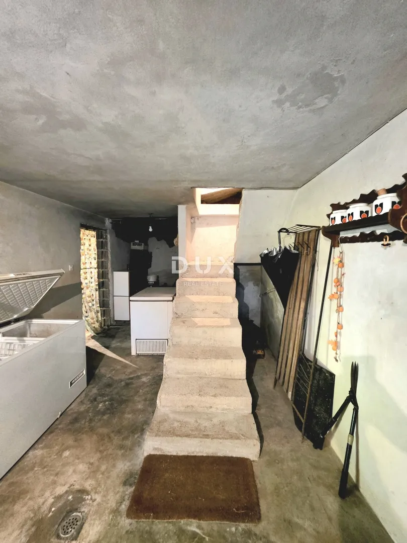 istra, pazin, obiteljska kuća, 250 m2, za obnovu - slika 49