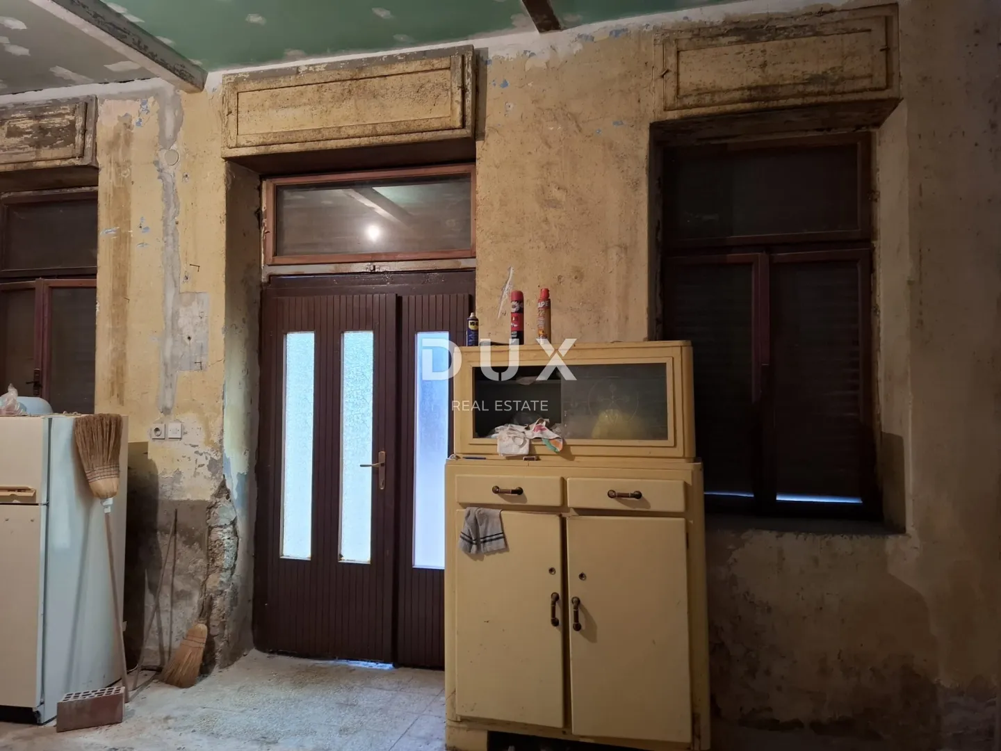 istra, bale - kuća u centru s poslovnim prostorom - slika 22