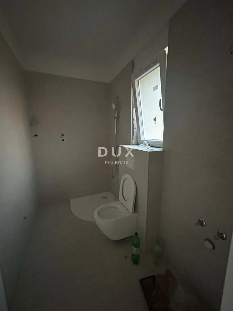 šibenik, pirovac - moderan duplex s bazenom u novogradnji - slika 9