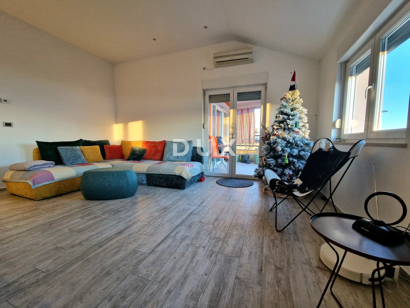rijeka, srdoči - 2s+db, pogled, parking - slika 4
