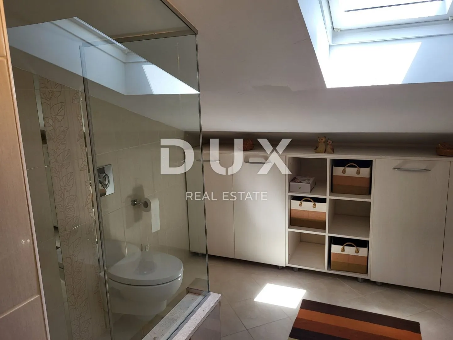 zadar, pakoštane - dvoetažni apartman s predivnim pogledom - slika 20