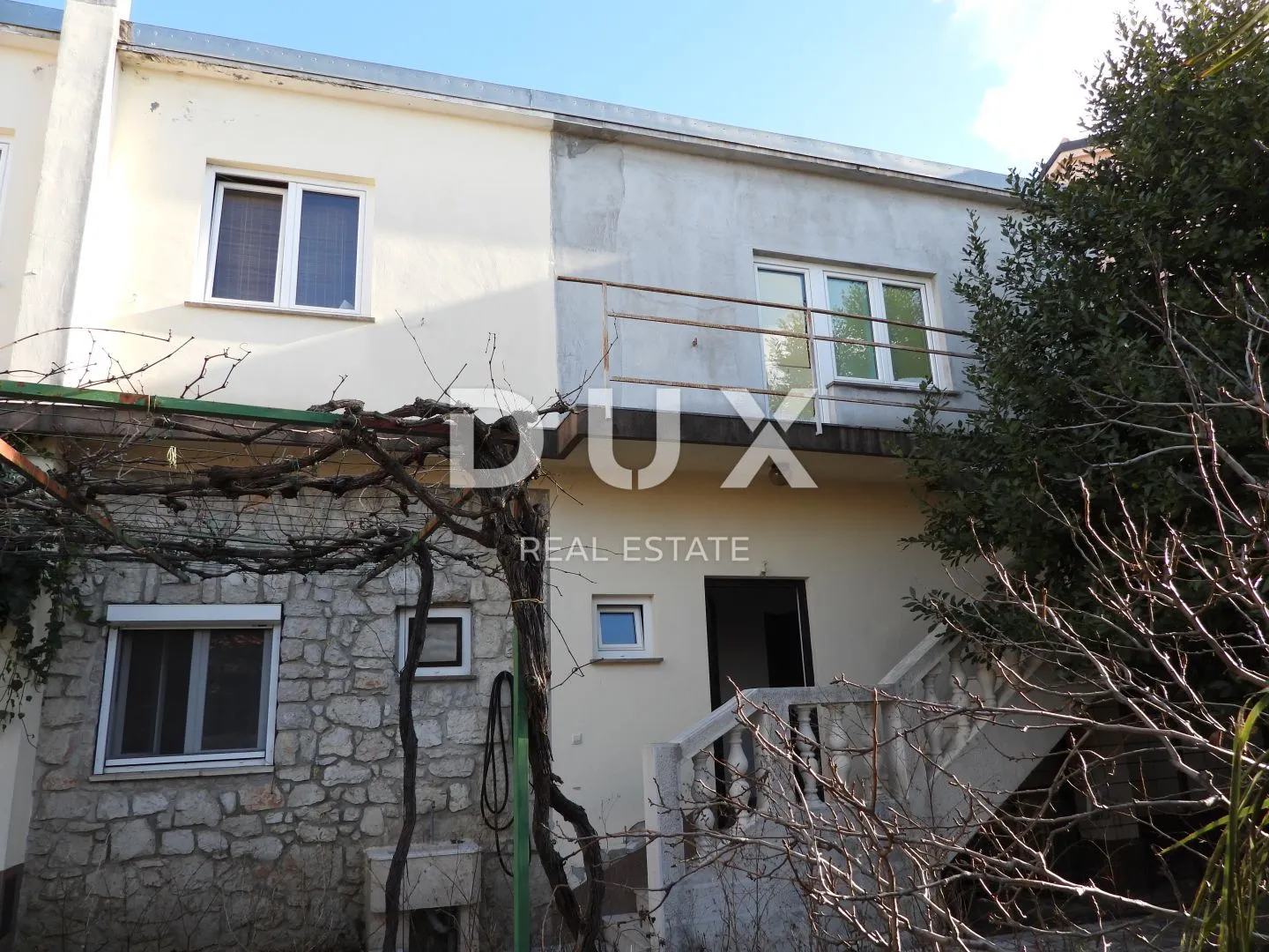 crikvenica - kuća 380 m2 s panoramskim pogledom na more + okoliš 500 m2 - slika 10