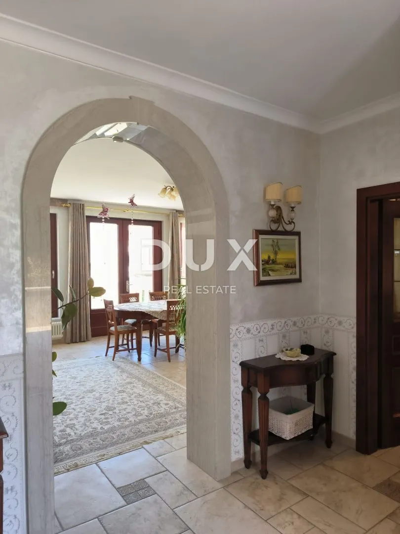 istra, umag - raskošna vila prvi red do mora! - slika 106